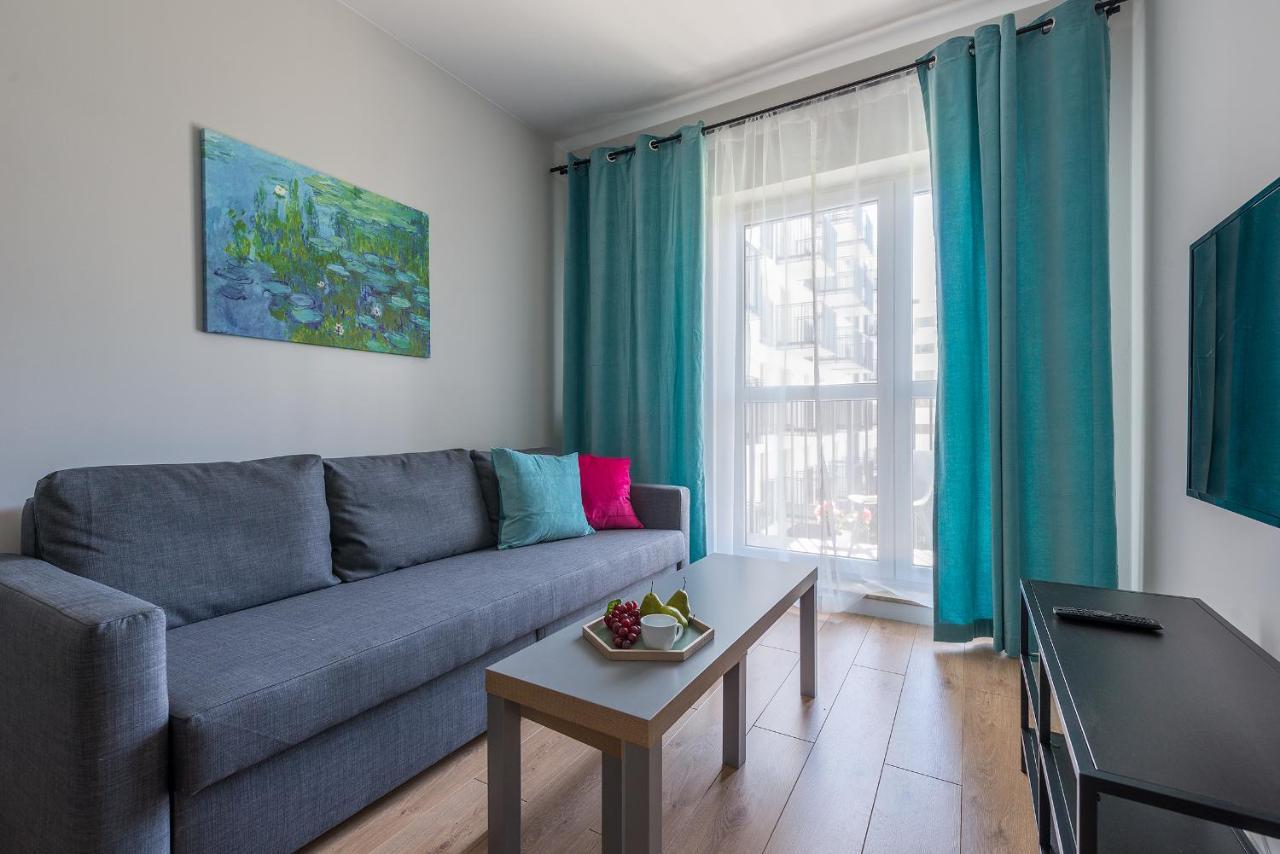 Okecie Airport Studio Bakalarska 2 P&O Serviced Apartments วอร์ซอ ภายนอก รูปภาพ