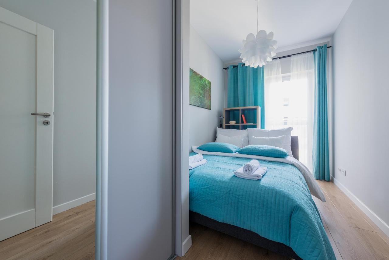 Okecie Airport Studio Bakalarska 2 P&O Serviced Apartments วอร์ซอ ภายนอก รูปภาพ