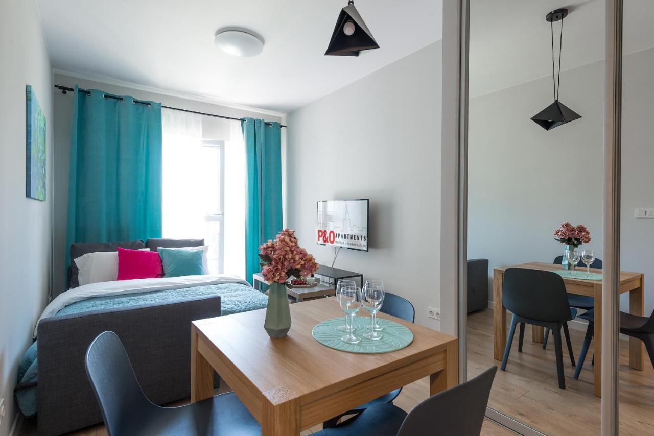 Okecie Airport Studio Bakalarska 2 P&O Serviced Apartments วอร์ซอ ภายนอก รูปภาพ