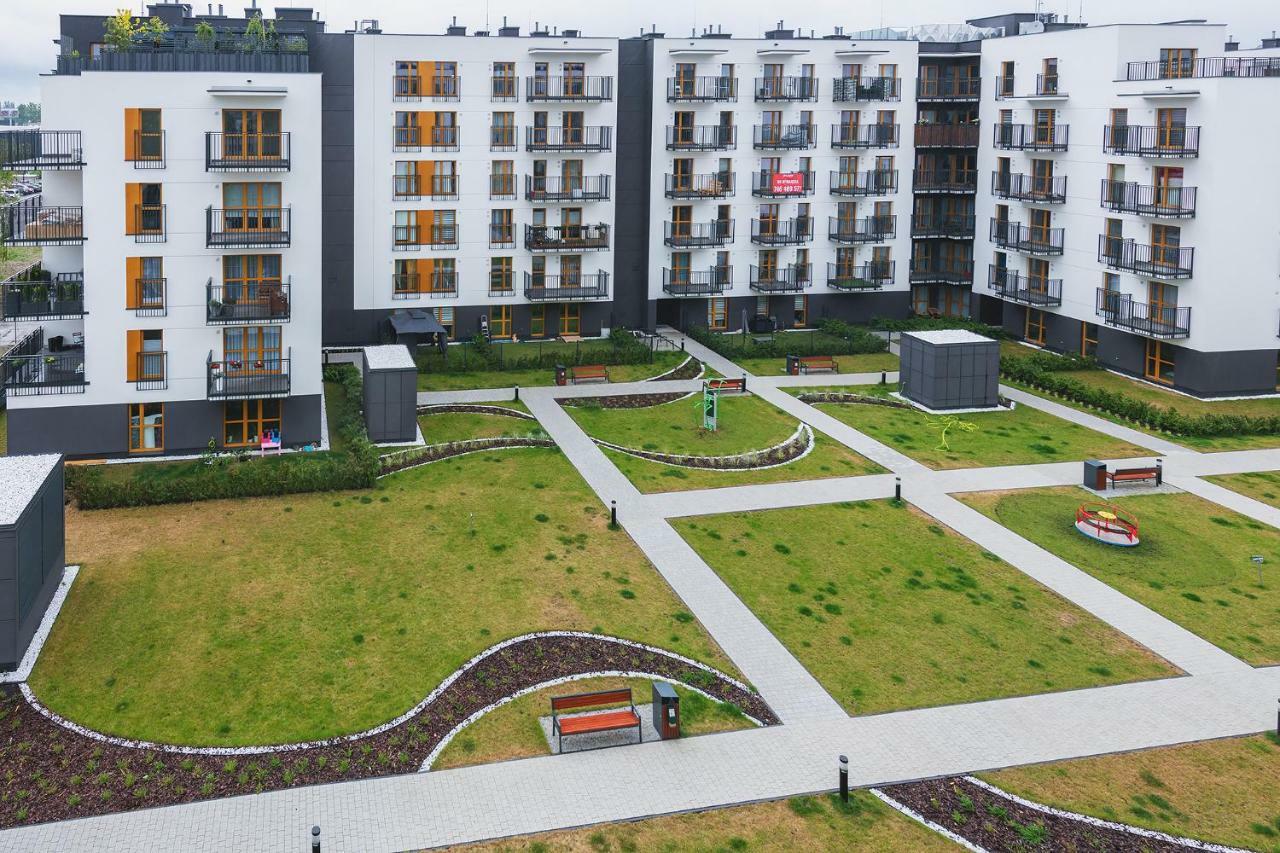 Okecie Airport Studio Bakalarska 2 P&O Serviced Apartments วอร์ซอ ภายนอก รูปภาพ